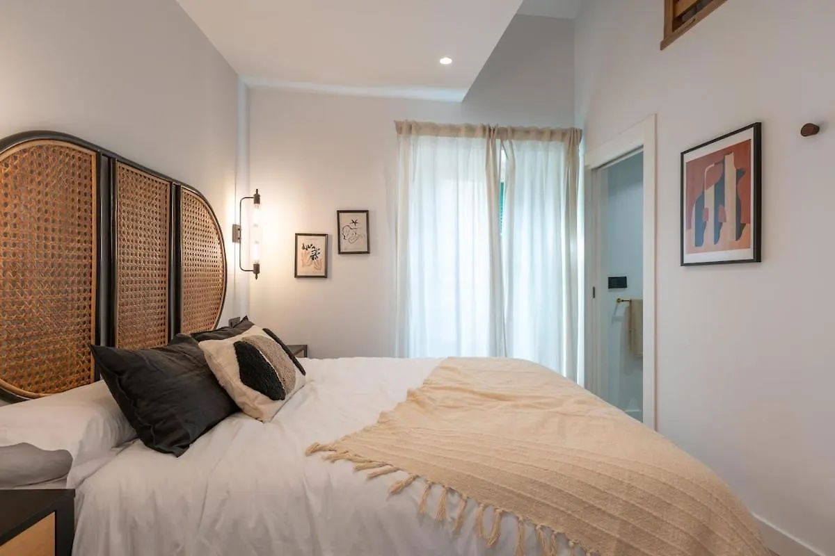 Penthouses In Plaza De La Merced Malaga 0*,