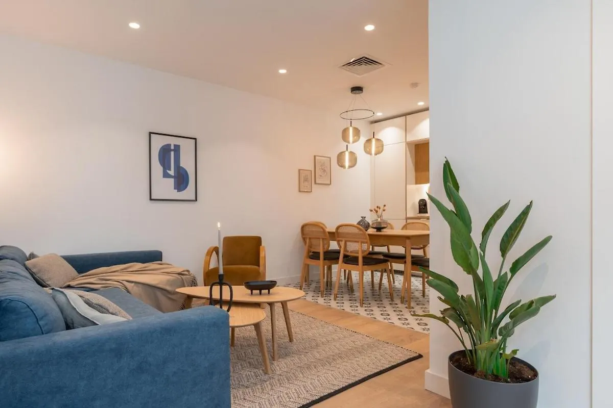 Apartment Penthouses In Plaza De La Merced Malaga