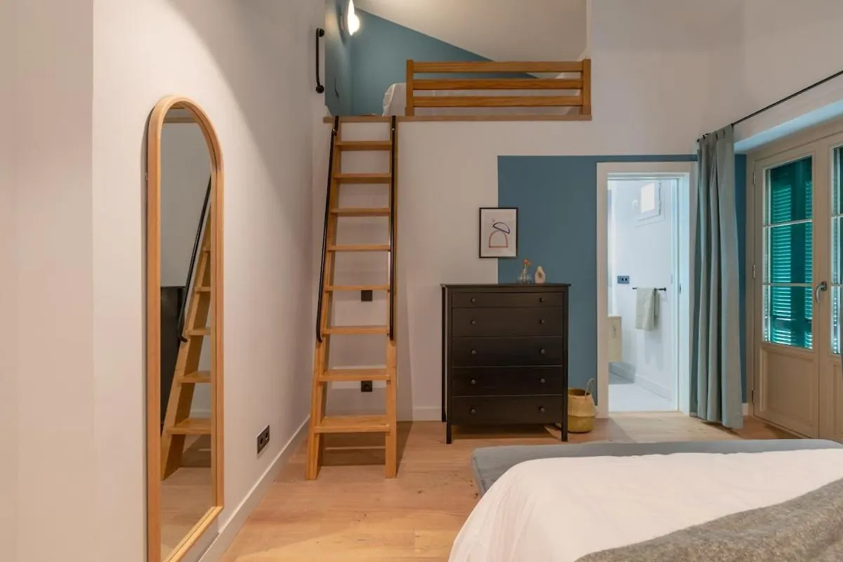Penthouses In Plaza De La Merced Malaga 0*,