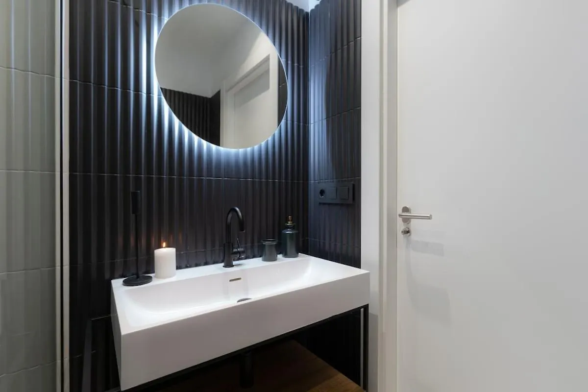 Penthouses In Plaza De La Merced Málaga Apartman